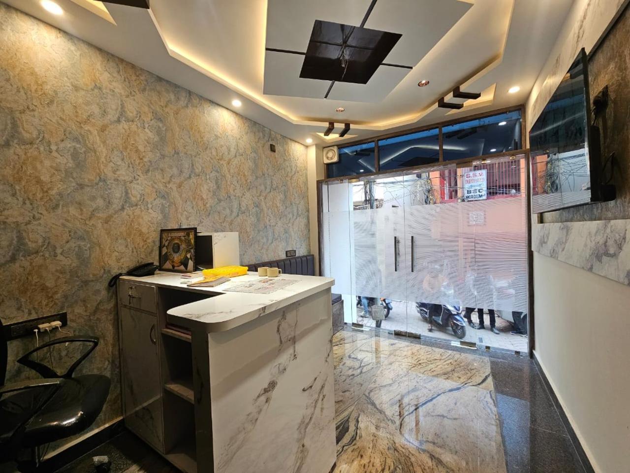 Mm Grand Hotel Varanasi Ngoại thất bức ảnh
