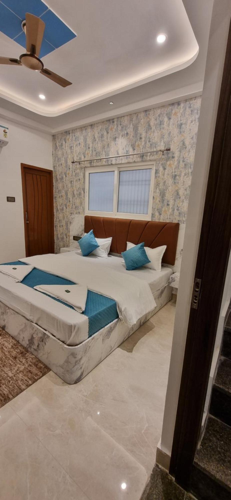 Mm Grand Hotel Varanasi Ngoại thất bức ảnh